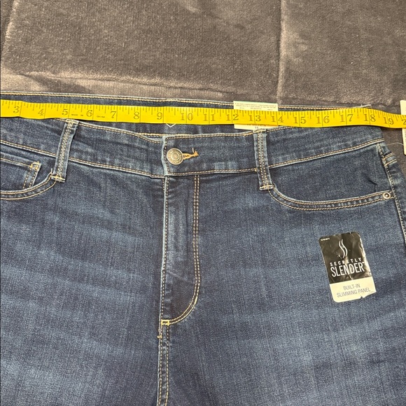 St. John's Bay Women's Skinny Jeans - Midnight - Picture 14 of 14